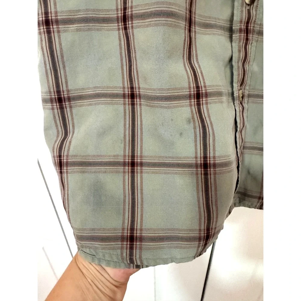 North Face Plaid Fishing Hiking Shirt XL Back Vent Mesh Button Down Zip Pocket